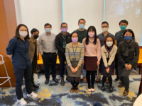 （後排左起）何嘉誼教授、姚凱琳女士、主席魏濤教授、潘達培教授、侯俊傑博士、張明輝先生、陳柏嘉先生 （前排左起）李樂軒博士、李嘉欣博士、莫若琪女士、何碧琪博士 